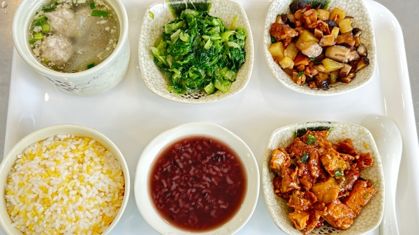 成都服务好的养老院一暄康养分享对便秘有帮助的食物（一）