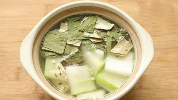 成都青羊区养老院一暄康养为您介绍夏季适合的冬瓜荷叶茶2