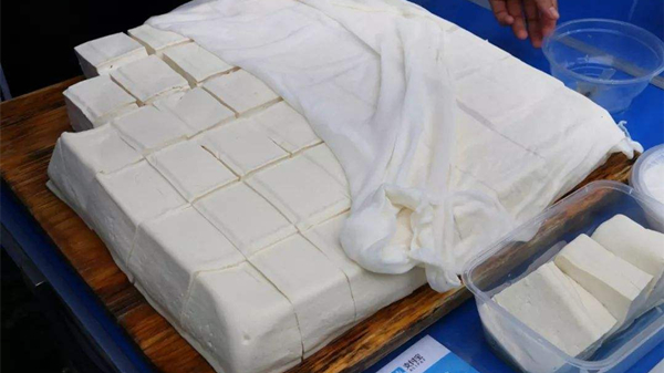 成都养老院一暄康养分享食材大百科-黄豆豆腐