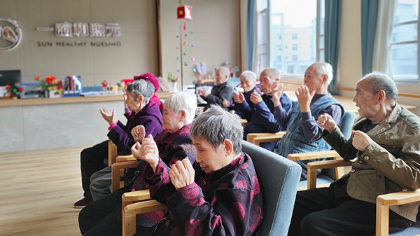 成都好的医养一体养老院一暄康养获悉，推动居民身份证电子证照应用