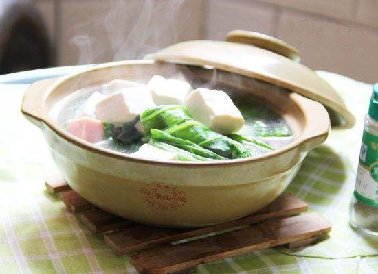 成都养老院经验分享-喝“三汤”冬季不感冒-豆腐火腿芥菜汤3