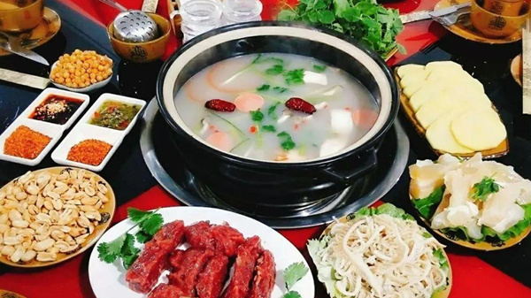 三种好吃的清汤火锅锅底分享，跟着一暄学美食