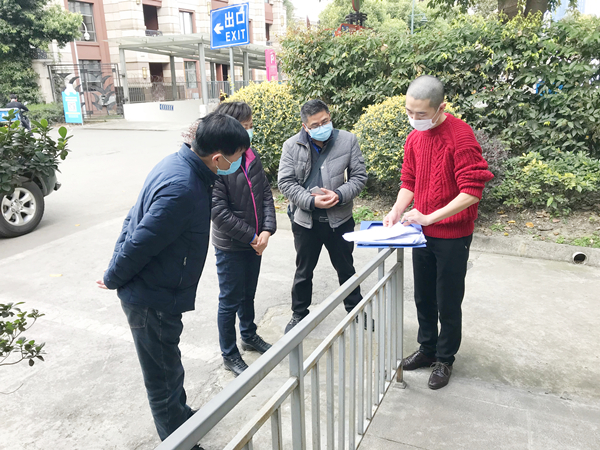 成都市民政局领导听取成都养老院一暄康养南门院院长工作汇报1