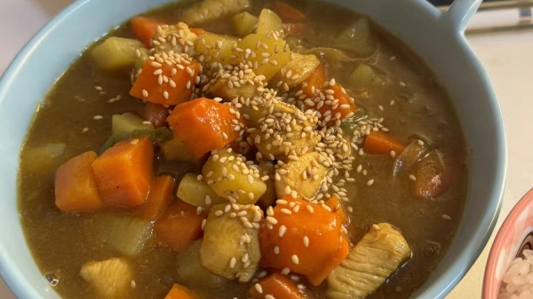 成都好的养老院一暄康养为您推荐5种营养暖身食谱（三）-咖喱牛腩
