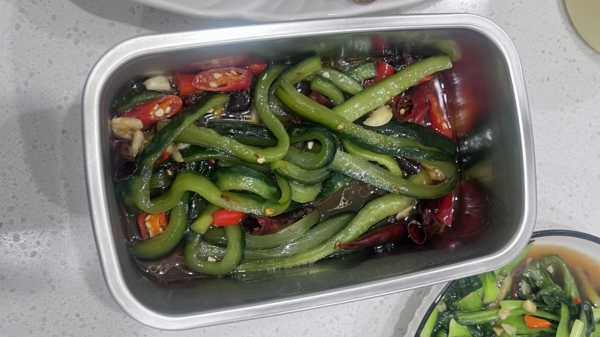 腌黄瓜