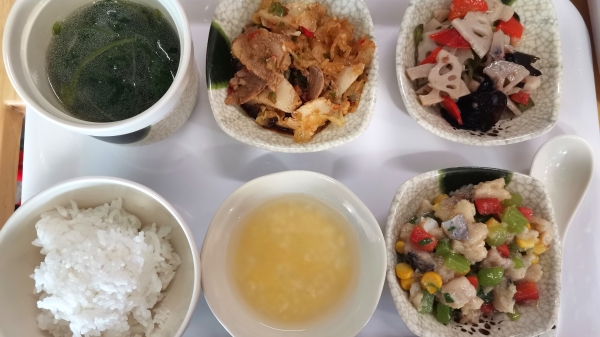 成都养老院为您推荐时令夏至的美食