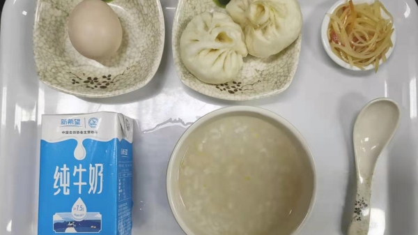 一暄康养早餐-包子、牛奶、鸡蛋、小菜