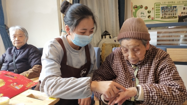 成都养老院一暄康养教您如何应对冻疮 (2)