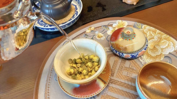 成都青羊区养老院学习夏天适合老年人吃的食物