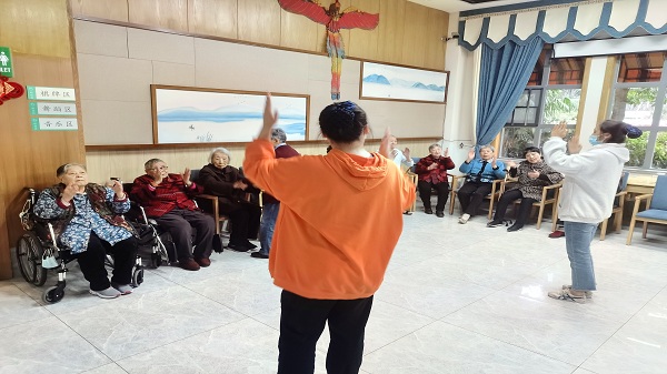 跟着成都养老院价格一暄康养一起去看看在成都市医疗保障局官方消息中，照护待遇是怎样的