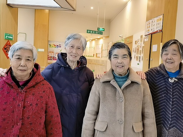 成都华阳周边的养老院一暄康养获悉，深圳完善居家社区养老服务体系