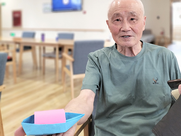 成都冬暖夏凉的养老院一暄和煦元，一艘艘“船”载着长者们驶向家的温暖3