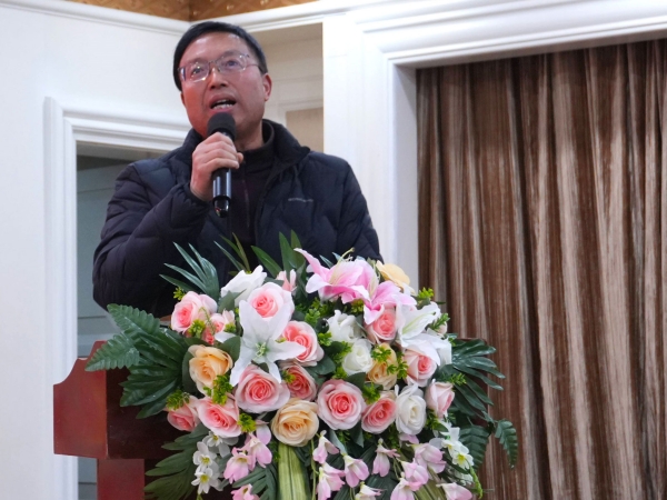 家属代表讲话
