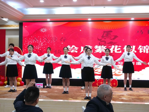 金牛院手势舞表演