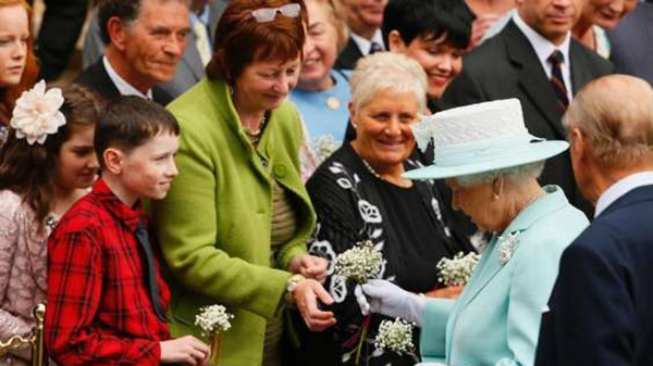 成都养老院一暄康养与您一起来看看英国女王衣橱的秘密图1