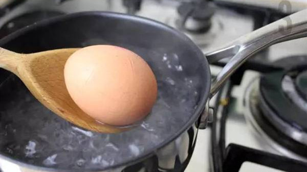 成都金牛区养老院一暄康养教您1种鸡蛋的做法