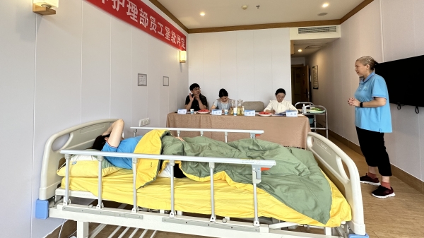 成都养老院一暄康养告诉您，正确睡姿能养病