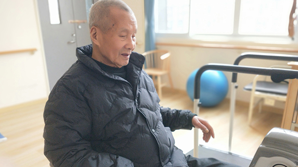 据成都康养结合的养老院一暄康养了解，秦皇岛开展康复辅助器具“以租代购”