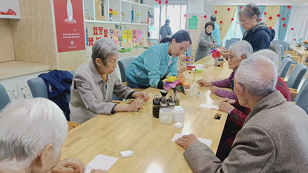 成都周边医养一体养老院一暄康养注意到，河北不断优化养老服务模式2