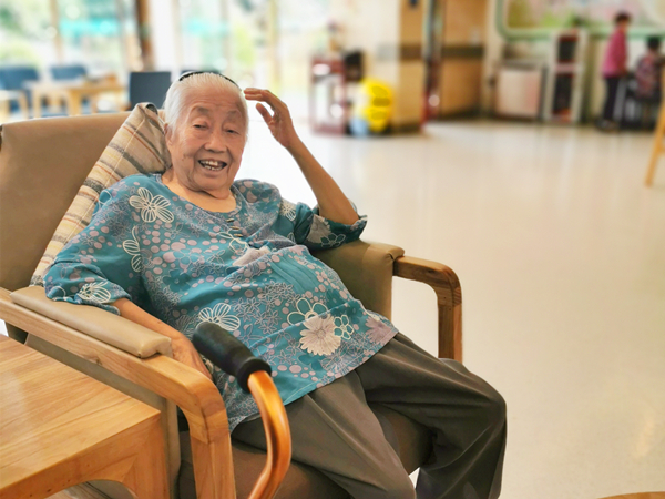 成都养老院一暄康养两河公园（西门）院张玉蓉奶奶