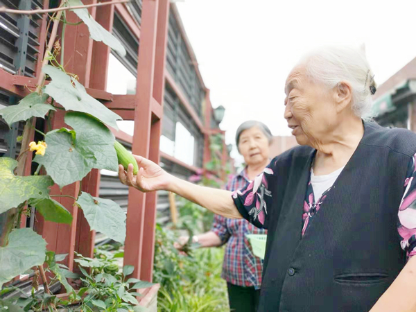成都养老院一暄康养两河公园（西门）院张玉蓉奶奶1