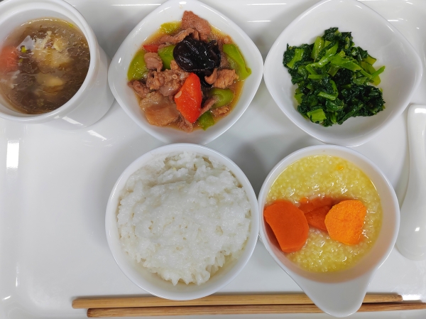 成都养老院夏季时令蔬菜推荐——丝瓜