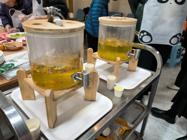 茶水区