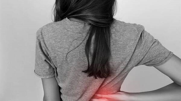成都天府新区养老院一暄康养提醒导致的腰部疼痛的原因（1）-腰疼2